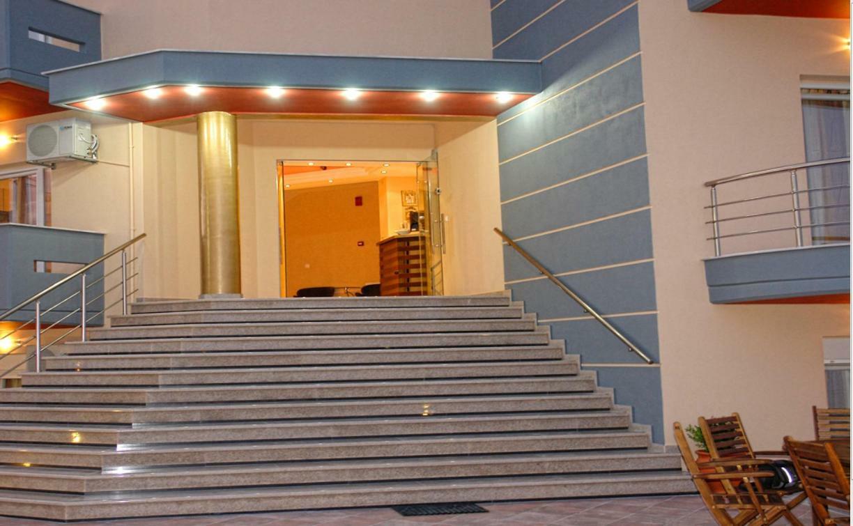 Paralía Villa Eleni מראה חיצוני תמונה